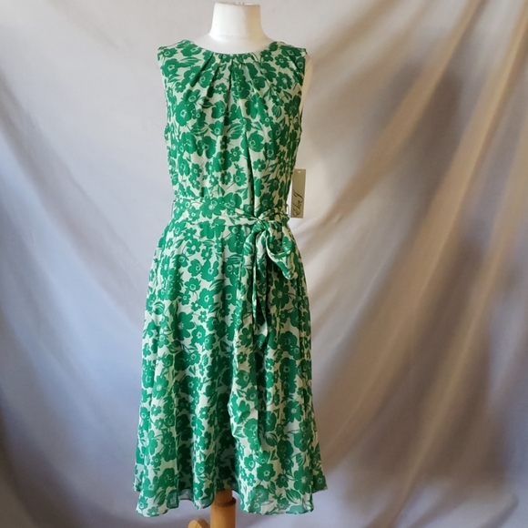 eliza j green floral dress